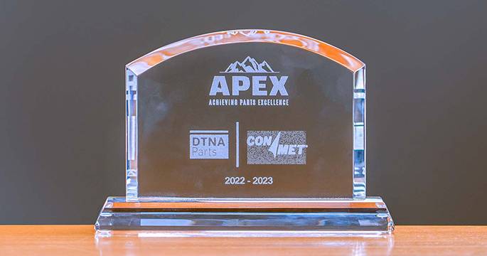 Premio APEX (Achieving Parts Excellence) 2022-23 de DTNA Parts